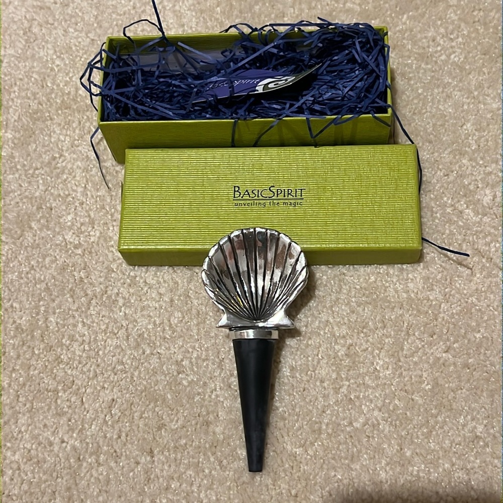 Shell Bottle Stopper Basic Spirit